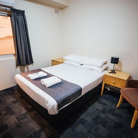 Shortland Budget Accommodation Jesmond Bagian luar foto