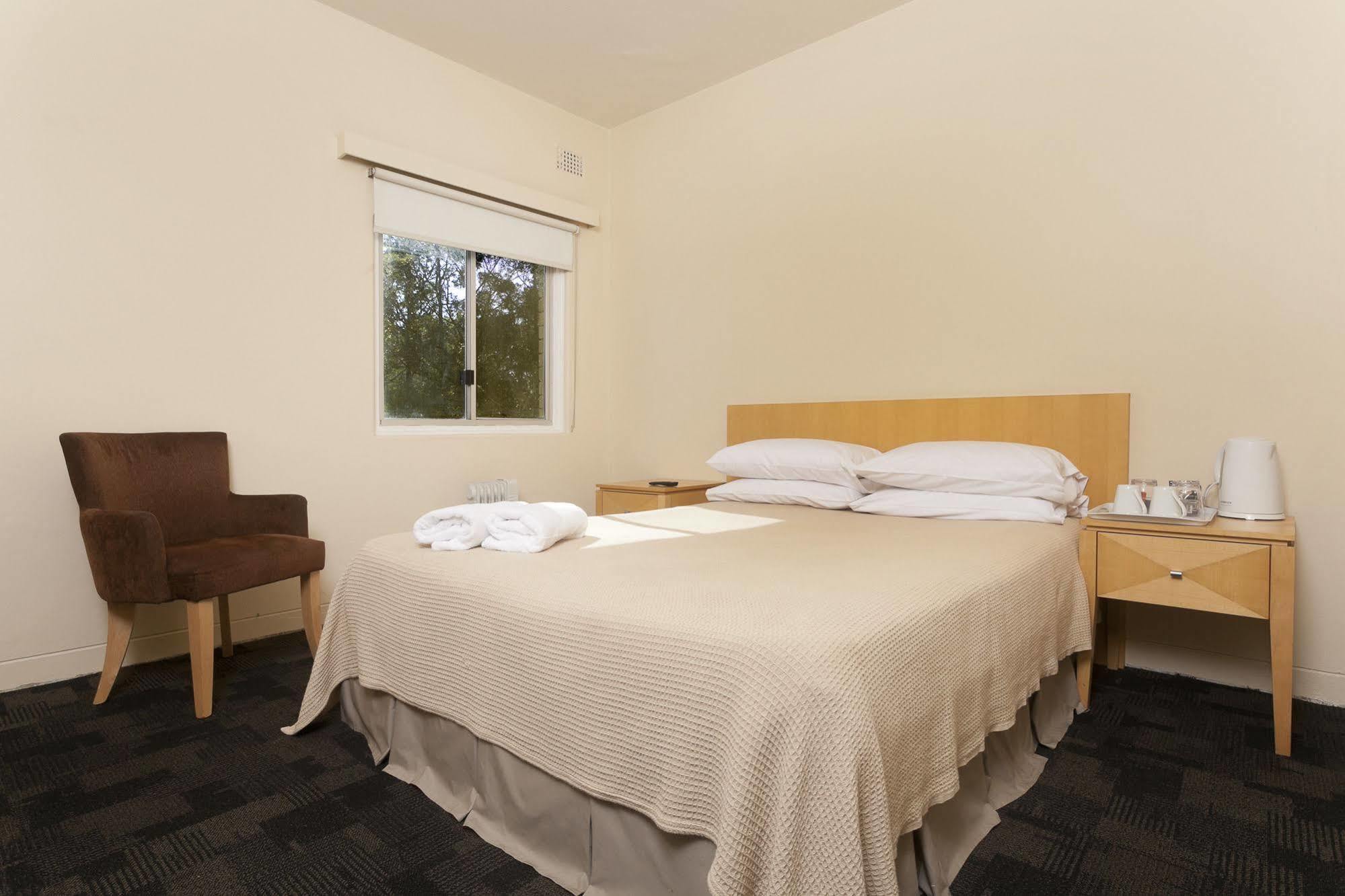 Shortland Budget Accommodation Jesmond Bagian luar foto