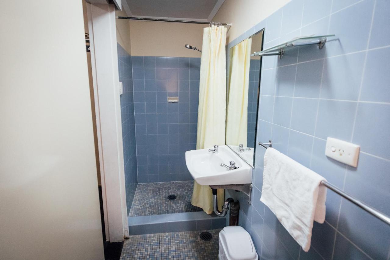 Shortland Budget Accommodation Jesmond Bagian luar foto